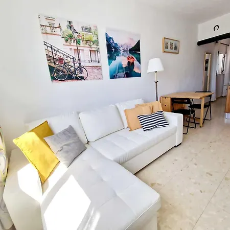 Casa Alejandra Con Terraza Y Barbacoa!