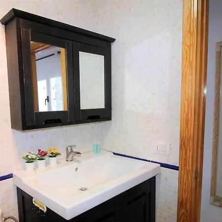 Holiday home Casa Alejandra Con Terraza Y Barbacoa! El Golfo