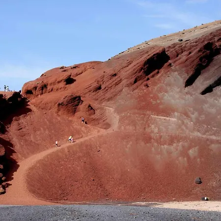 Casa Alejandra Con Terraza Y Barbacoa! Casa de Férias